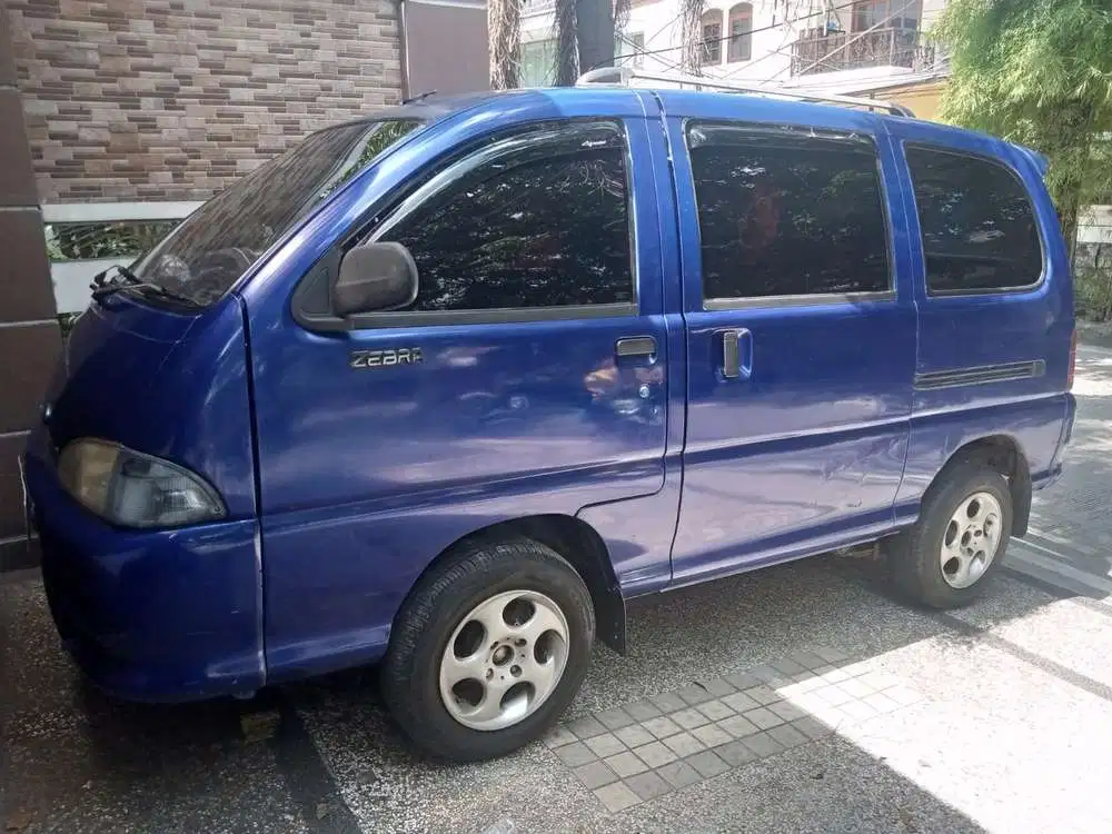 Daihatsu Zebra 2002 Bensin