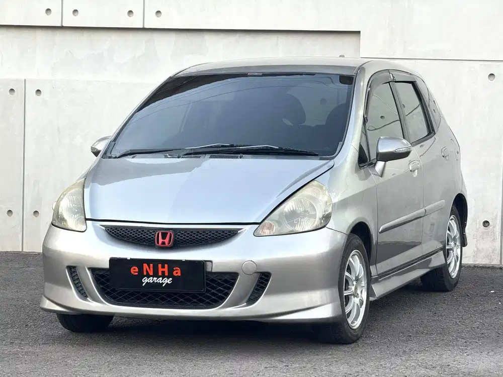 Honda Jazz GD3 1.5 Vtech A/T 2007.. eNHa garage Semarang..