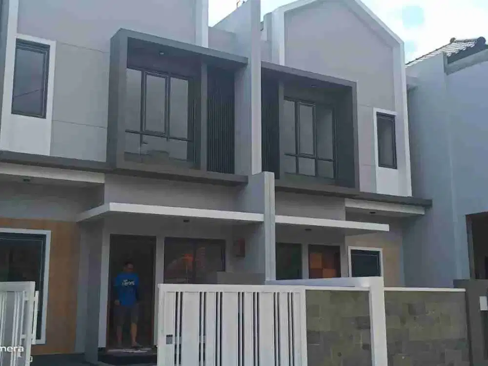 kontrak rumah bagus aria graha soekarno hatta dkt cipamokolan