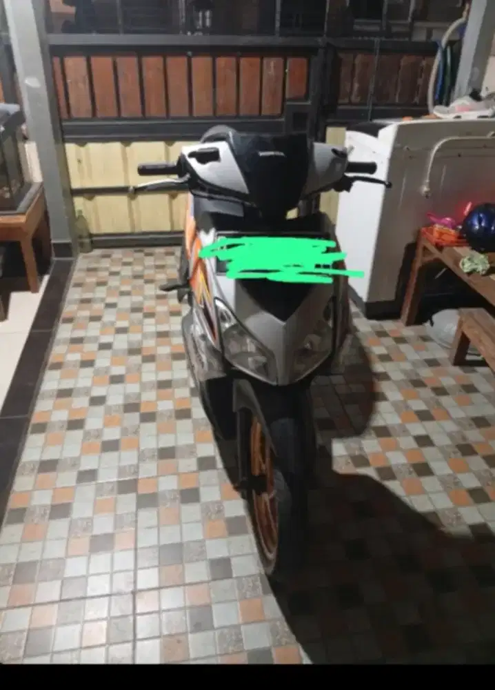 Vario 110 karbu 2011