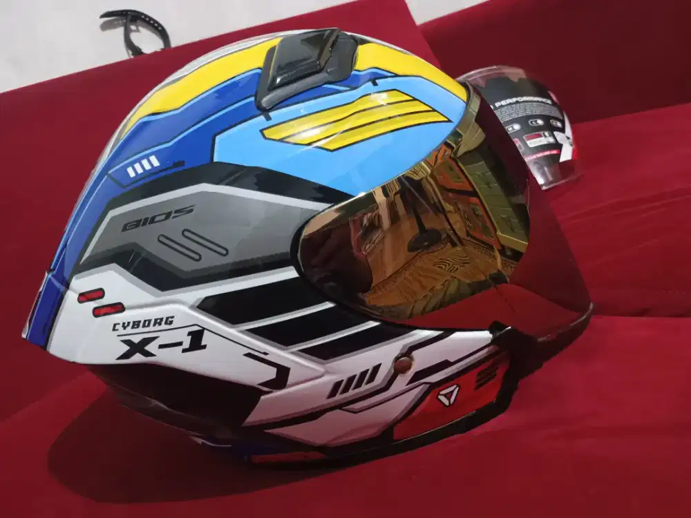 Helm like new..