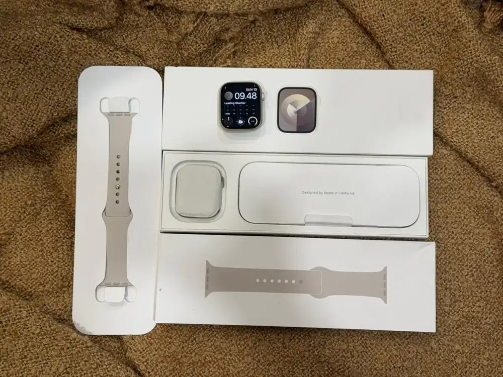 Apple Watch Series 9 45mm starlight bh 100% ibox blibli
