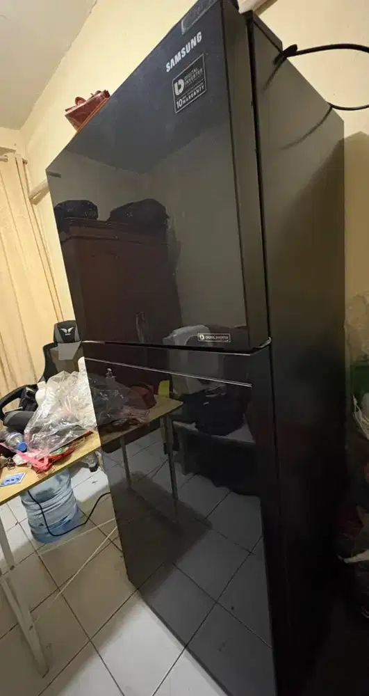 Dijual murah nego Kulkas Samsung Jumbo 2 pintu