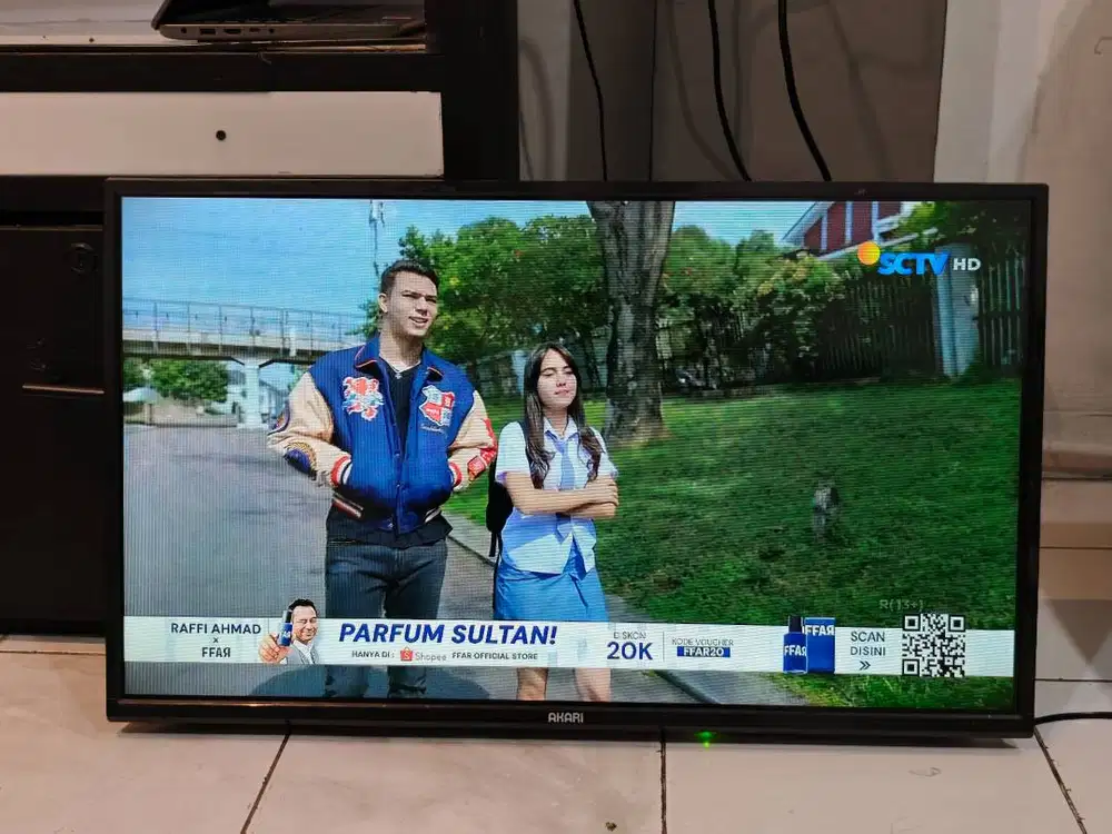 LED TV Akari 32 Inch LE-32D53 Layar Jernih Murah