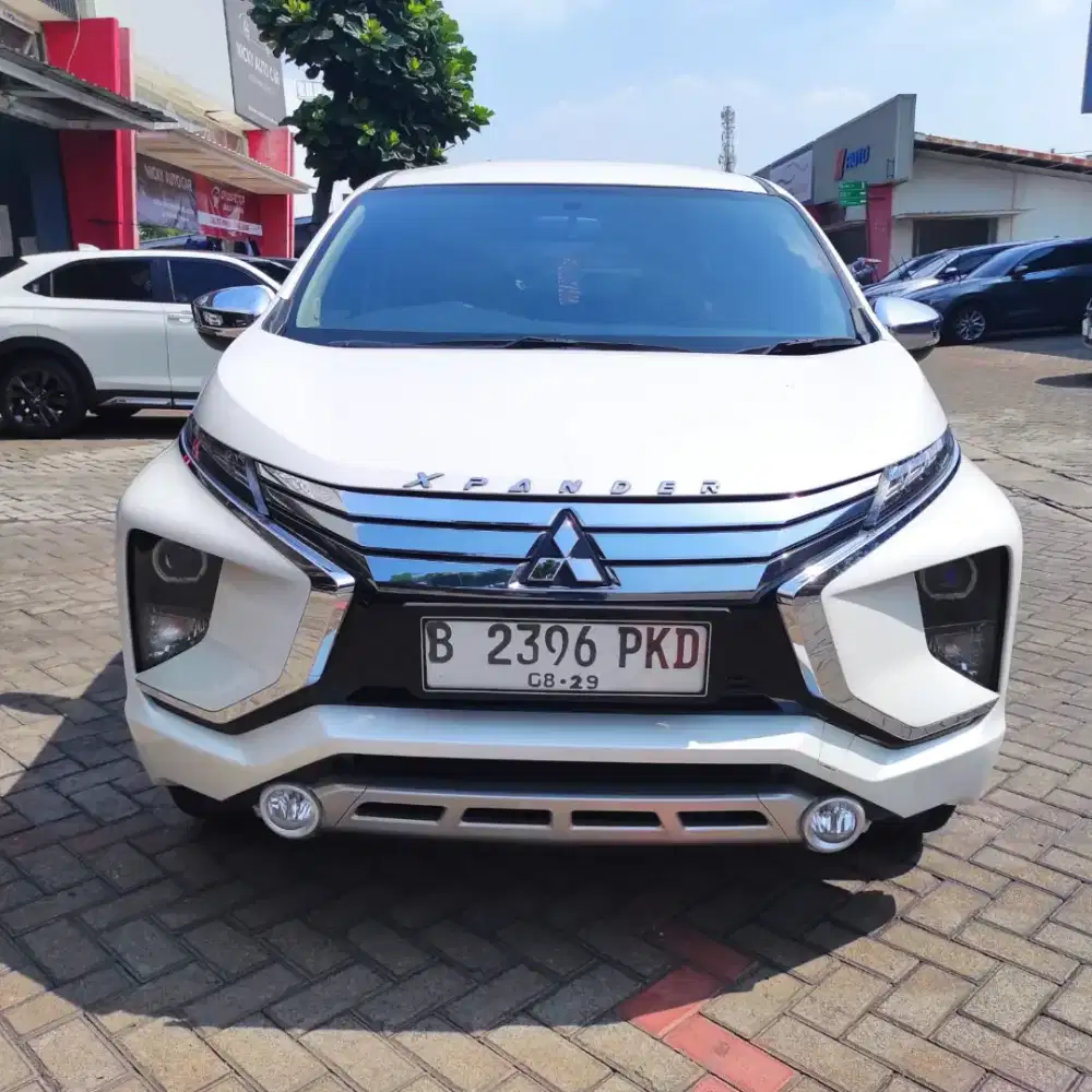 (Tdp10jt) Xpander Ultimate 2019 Putih