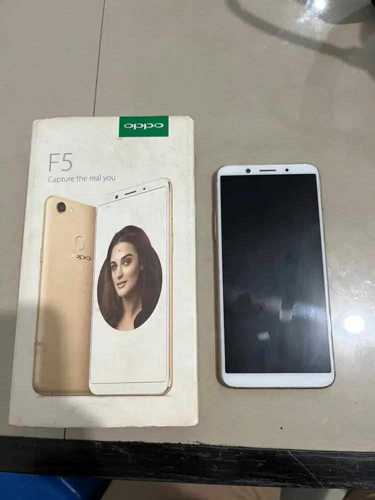 Hp Oppo F5 4G (RAM 4Gb)