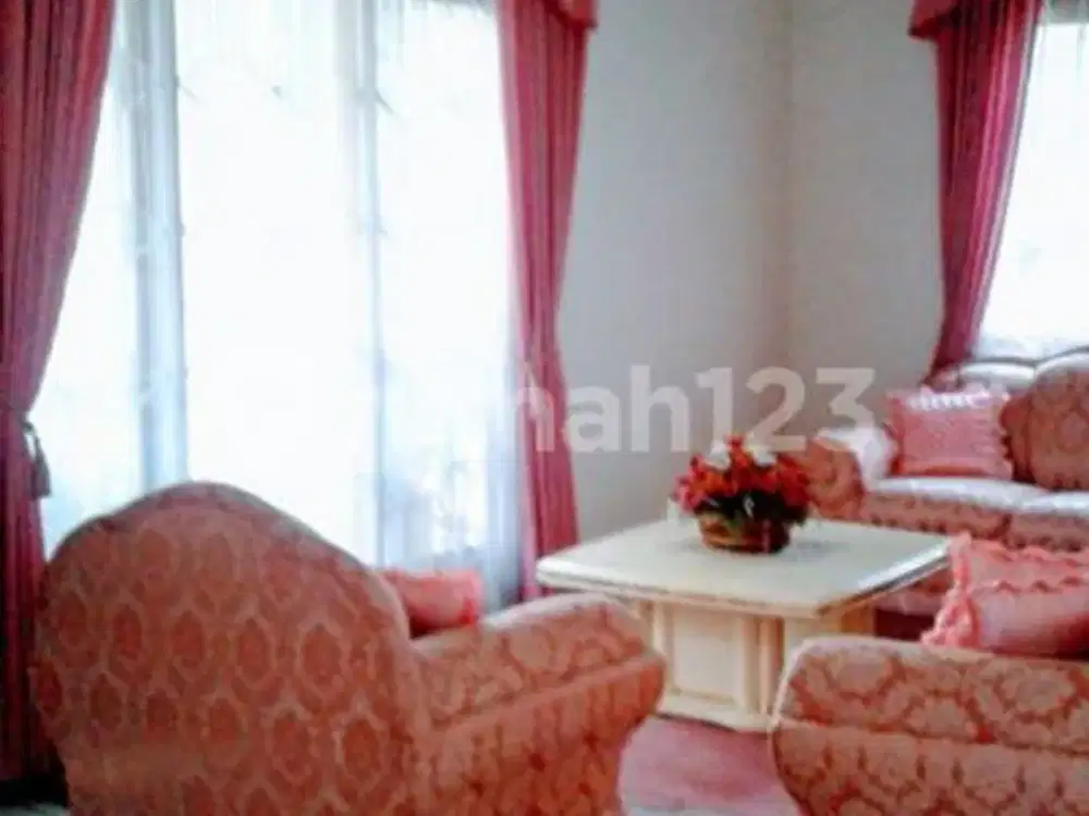 Rumah Villa Bagus Di Komplek Graha Puspa Lembang Kota Bandung