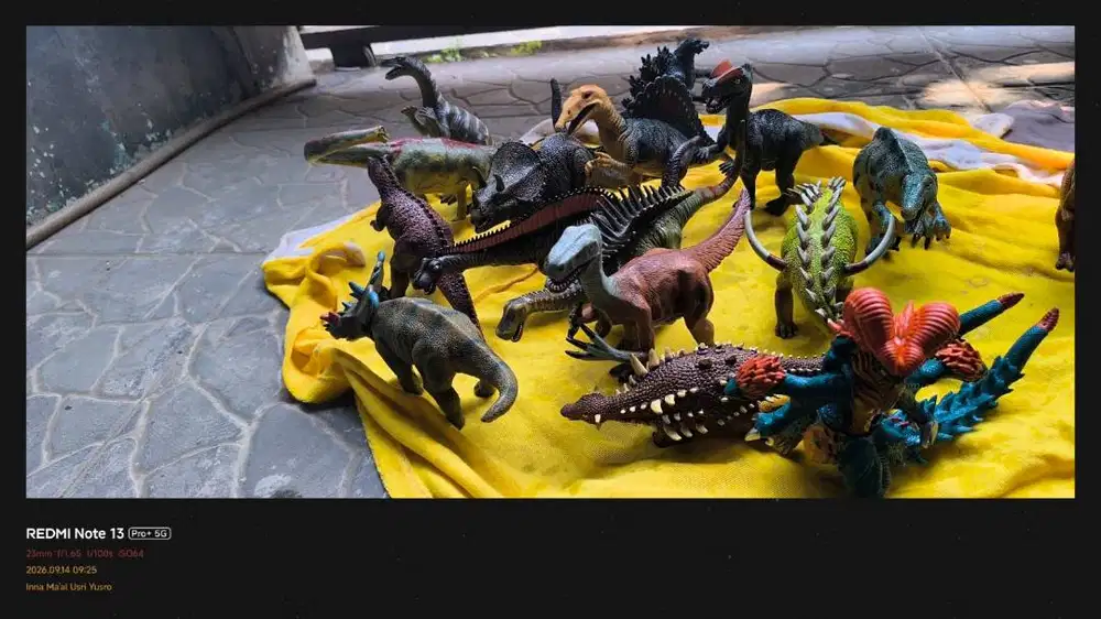 Jual Mainan Figure Dinosaurs dan Godzila