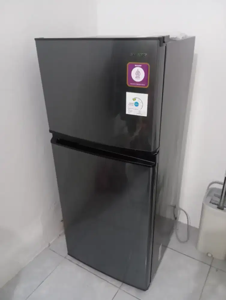 kulkas 2 pintu bergaransi