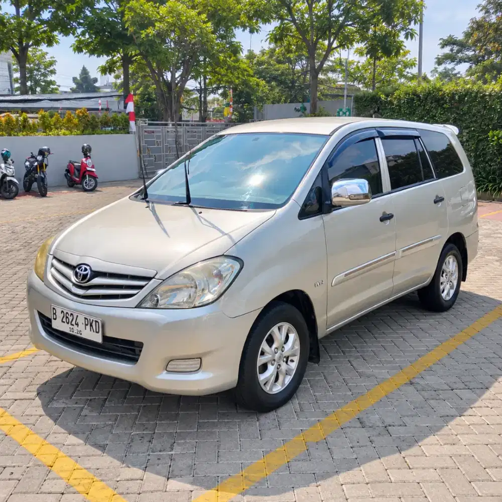 Innova E Automatic
