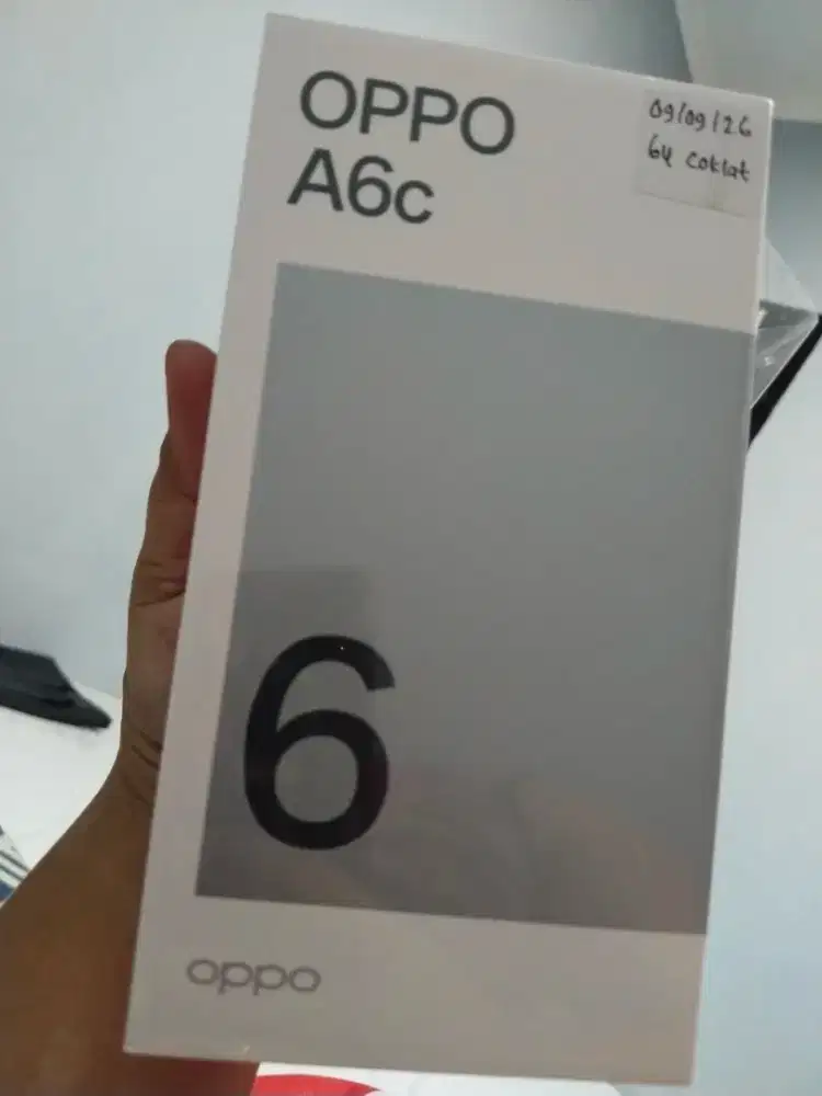 Di jual oppo A6c 4/64