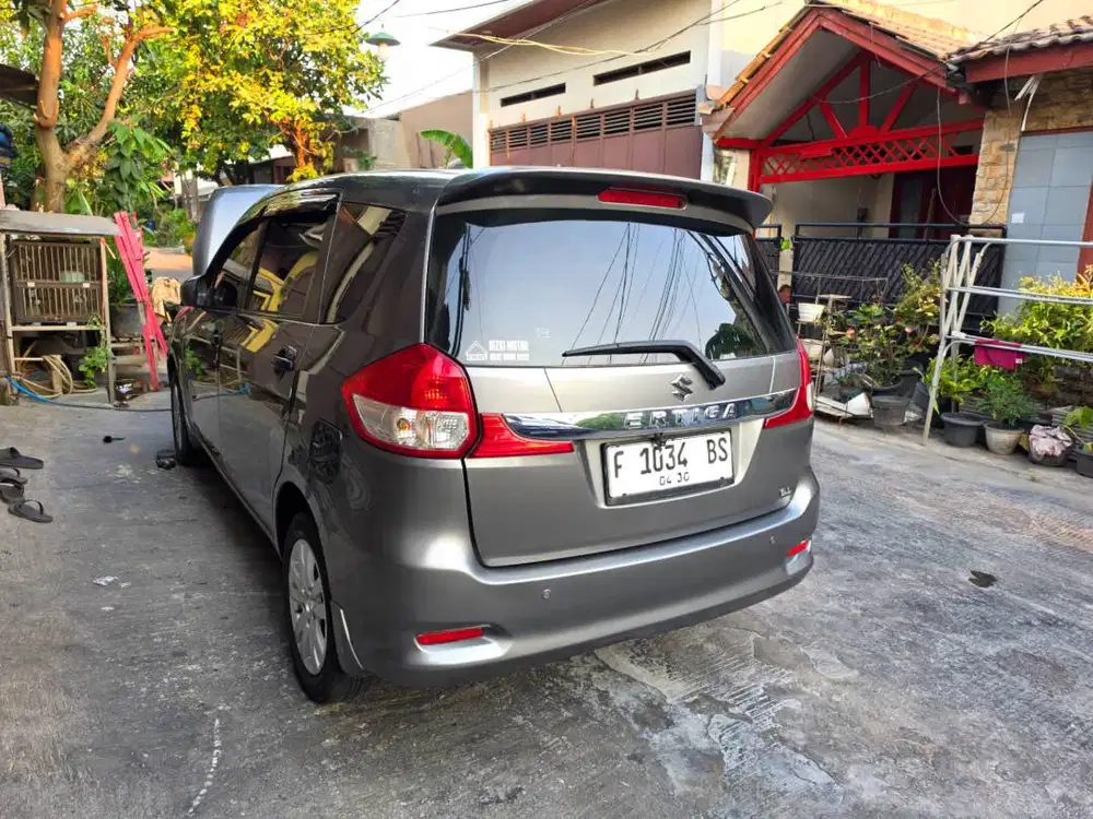 Suzuki Ertiga GL Manual MT Tahun 2016 Abu , 2015