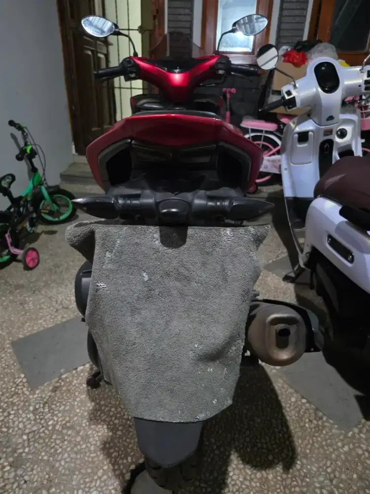 Aerox 2018 type Std merah doff