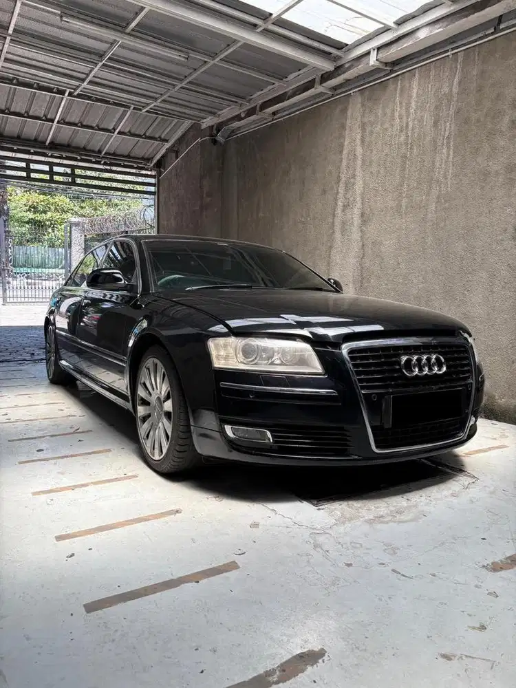 Audi A8 2.8 V6 2009/2010 murah bahan modif restorasi