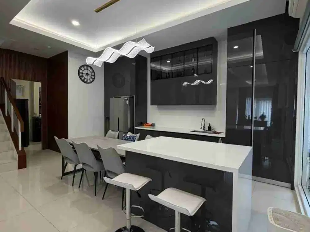 Turun Harga Dijual Rumah Menteng Village Gading Serpong