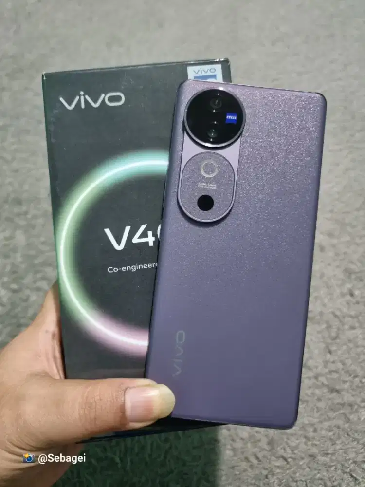 Vivo V40 5G NFC 24GB 12+12/256GB Murah, Siap Pakai (Lokasi Cicaheum)