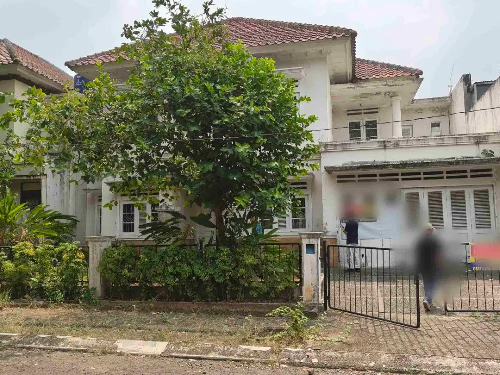 Dijual rumah realestate tanah luas 2 Lt, full Bata merah, perlu renovasi, di Citra Indah City