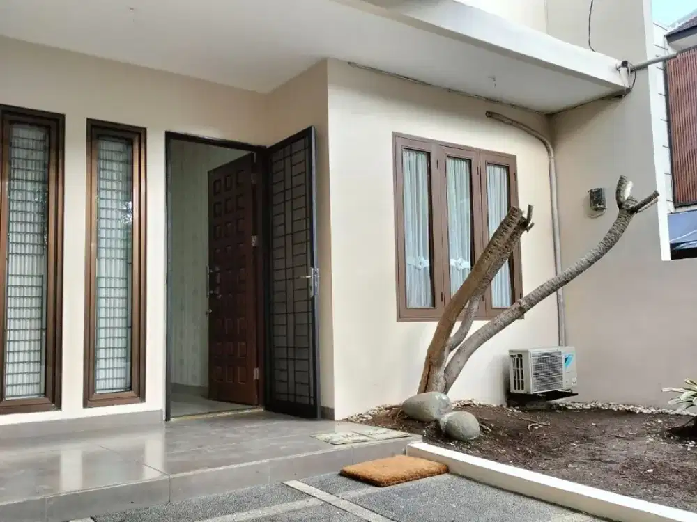 Rumah Bagus minimalis dalam cluster batununggal