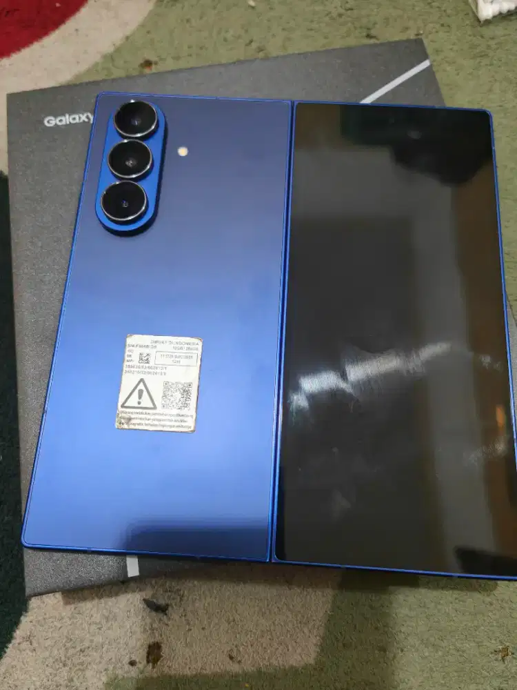 Samsung z fold 7 12/256