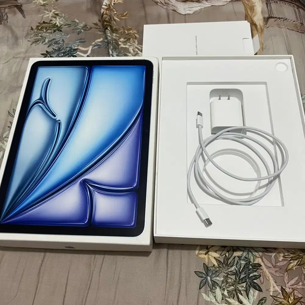 charger dan kabel cabutan ipad air m4