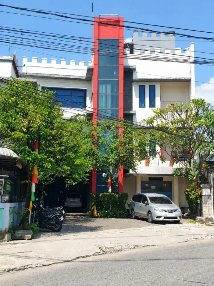 Dijual cepat  Hotel/penginapan Afiliasi Reddoorz depok