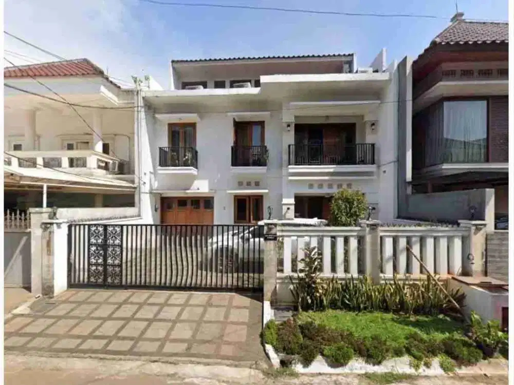Rumah Siap Huni Di Pondok Indah, Jakarta Selatan