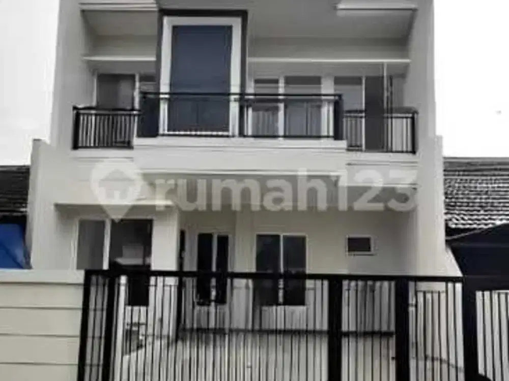 Rumah Baru Minimalis Modern 2 Lantai di Griya Loka, Bsd