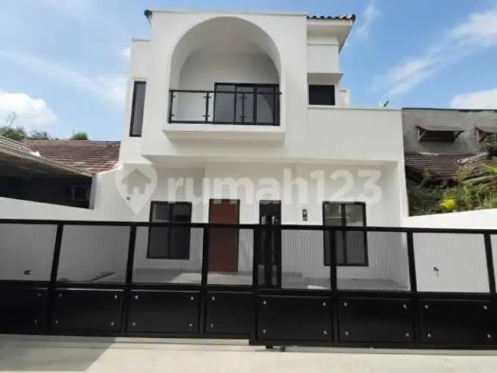 Rumah Baru 2 Lantai Siap Huni di Kencana Loka Bsd