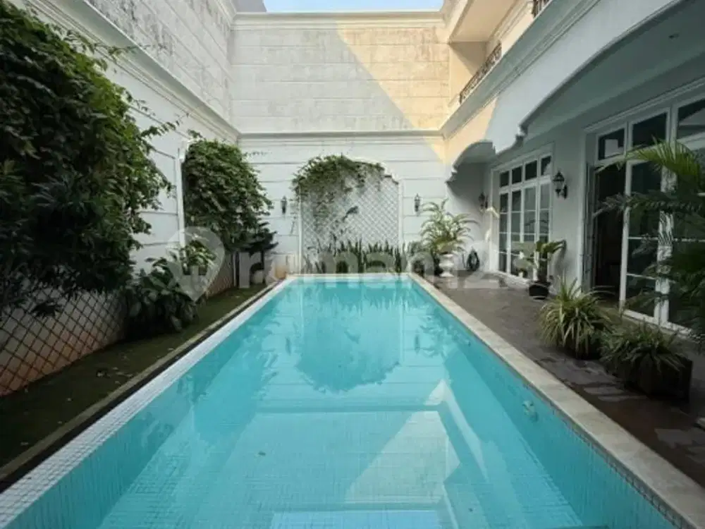 Rumah Mewah Pinisi Permai Pik American Classic, Full Furnished