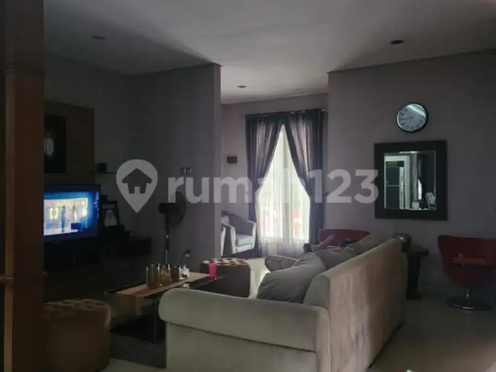 Rumah Mewah Greenwoods Townhouse, Bintaro Tangsel Full Furnished