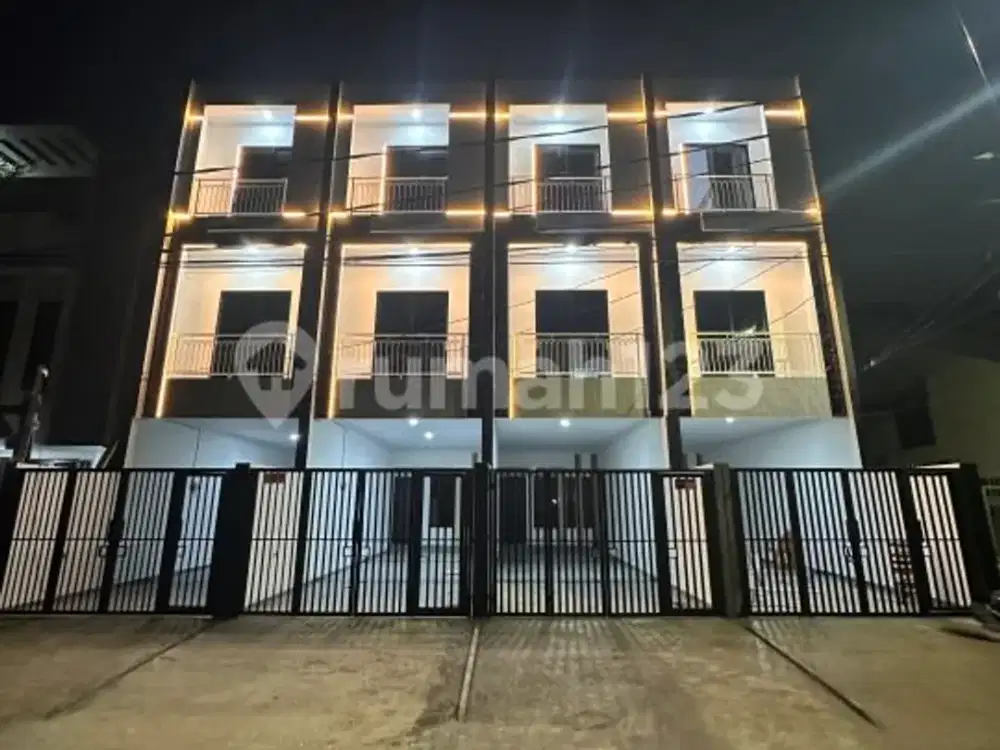 Rumah Baru Tanjung Duren Barat, Jakarta Barat Semi Furnished