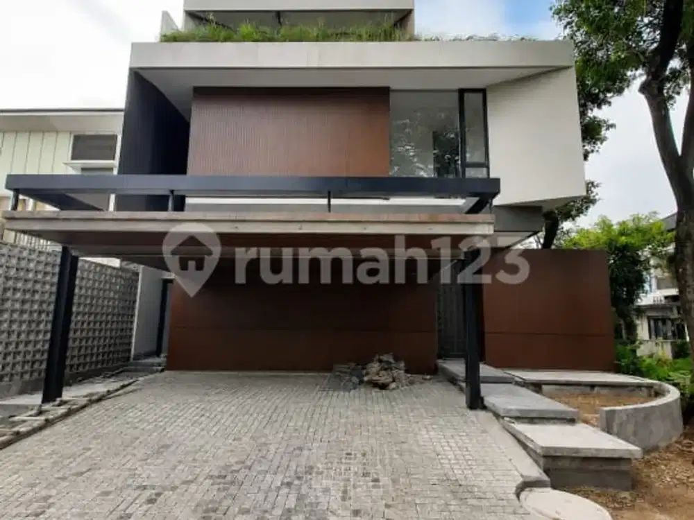 Rumah Mewah 4 Lantai Sattvahaus, Foresta BSD