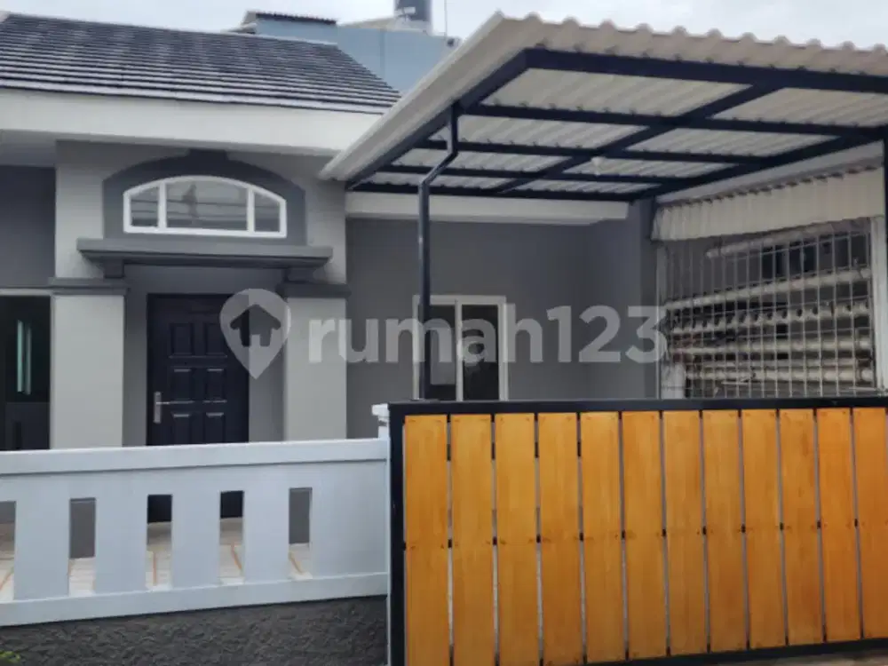 Rumah Full Renovasi Posisi Hoek, Gading Serpong