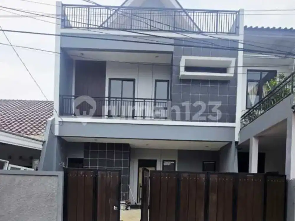 Rumah Baru 3 Lantai Melati Mas, Tangerang