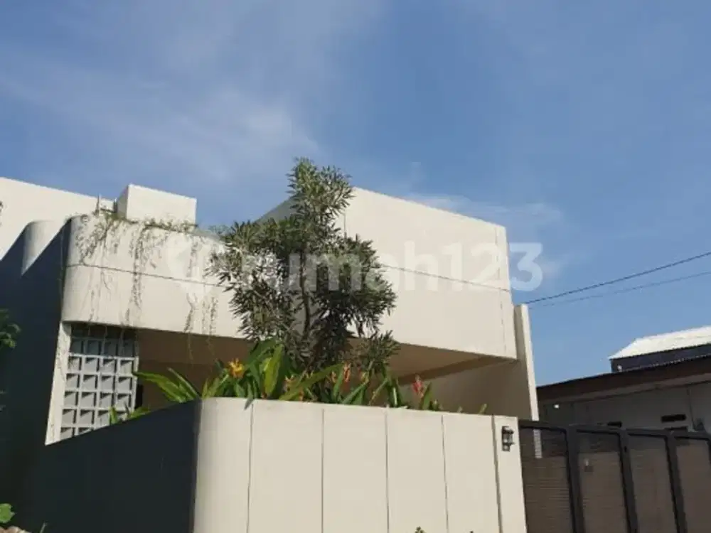 Rumah Strategis Depan Cluster Tanakayu Bsd