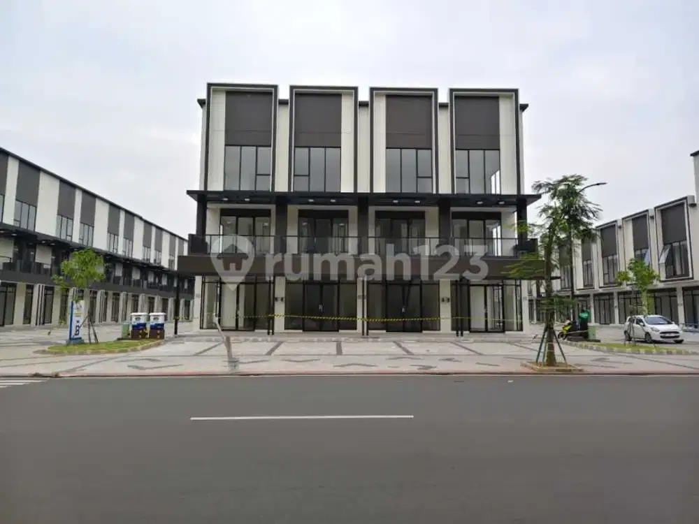 Disewakan 4 Unit Gandeng Ruko Gading Serpong