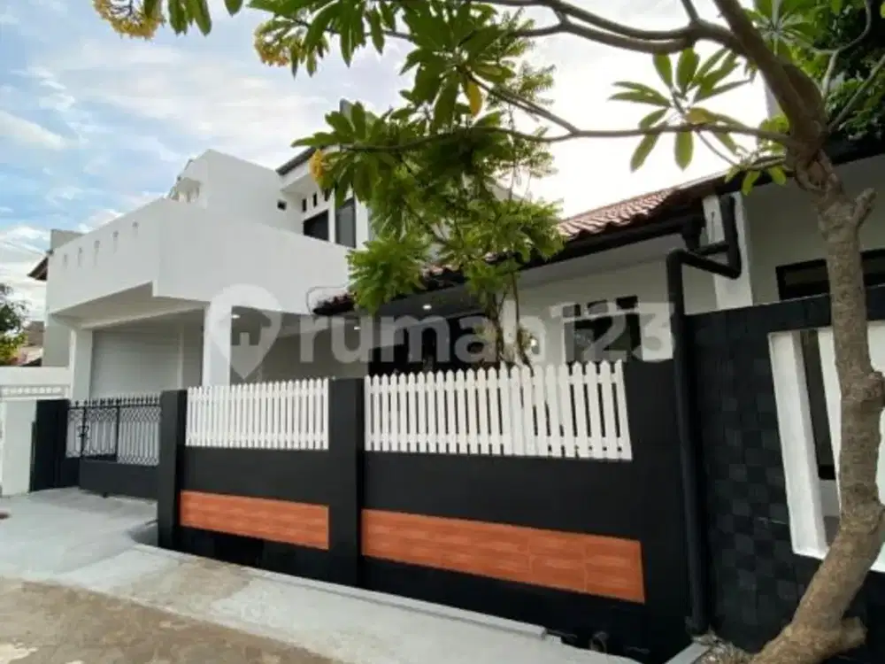 Rumah 2 Lantai Murah di Komplek Perdagangan Ciledug, Tangerang