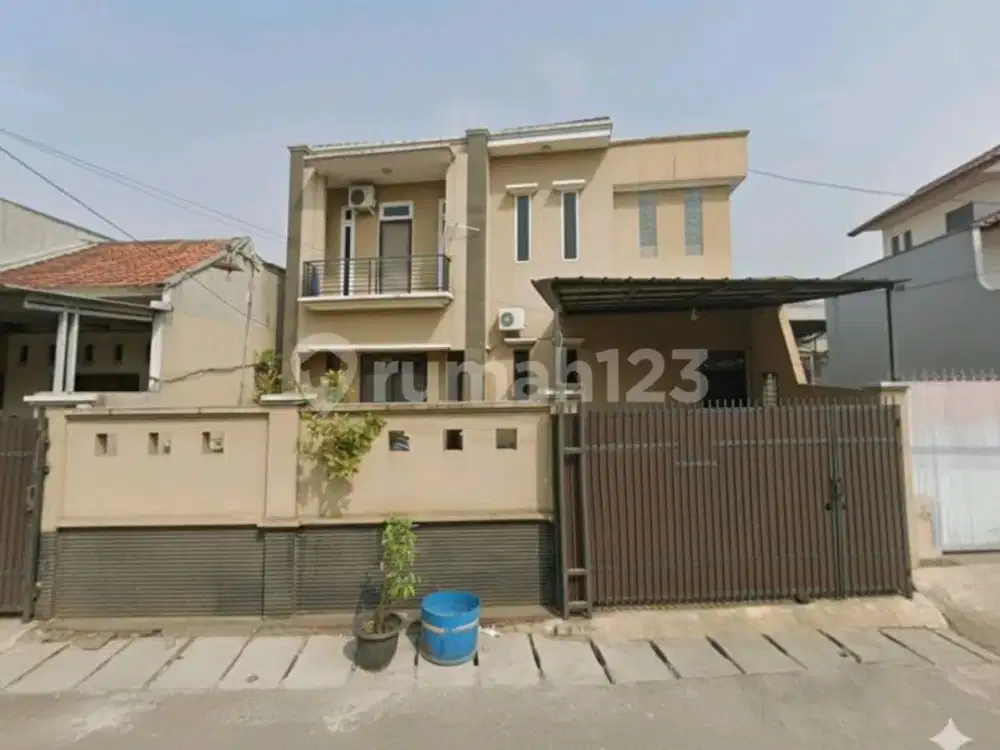 Rumah Luas 2 Lantai di Cipayung Jakarta Timur
