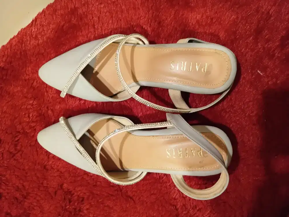 AMP - SEPATU HIGH HEELS GREY PATRIS