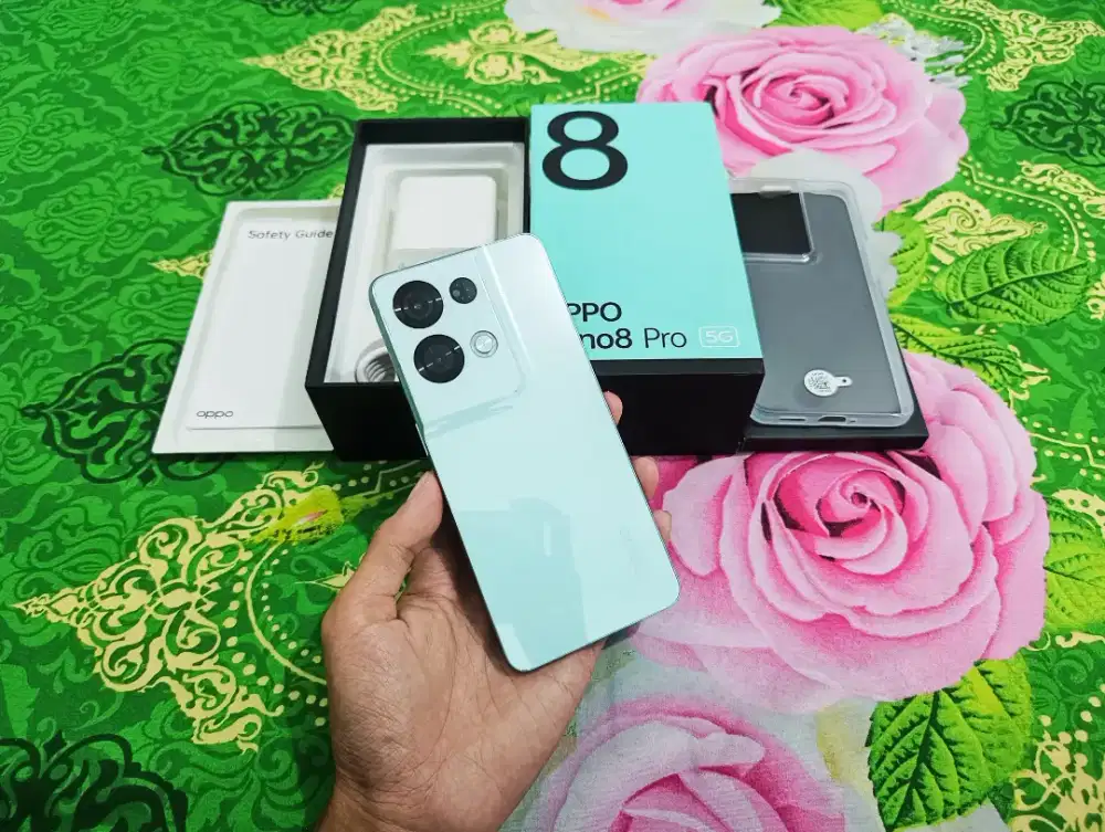 Oppo Reno 8 pro 5G 12/256 GB Fullset