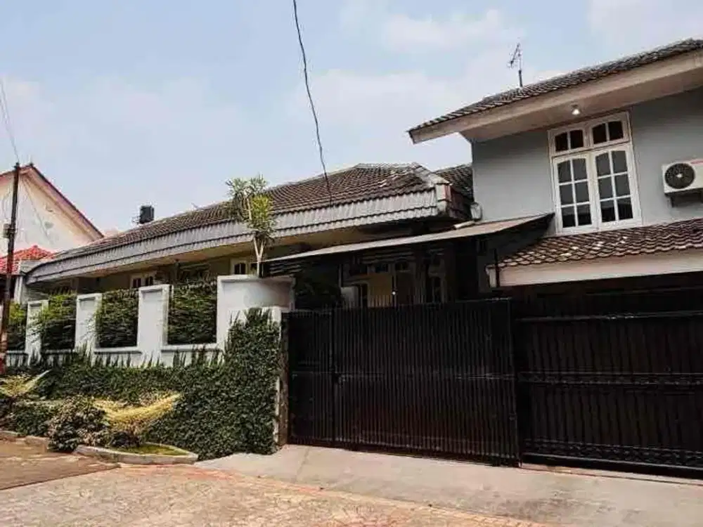 Rumah Komplek Cinere Siap Huni Rapi 1 lantai