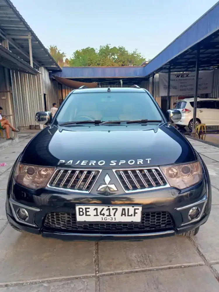 Pajero Exceed Matic disel 2009 cakep