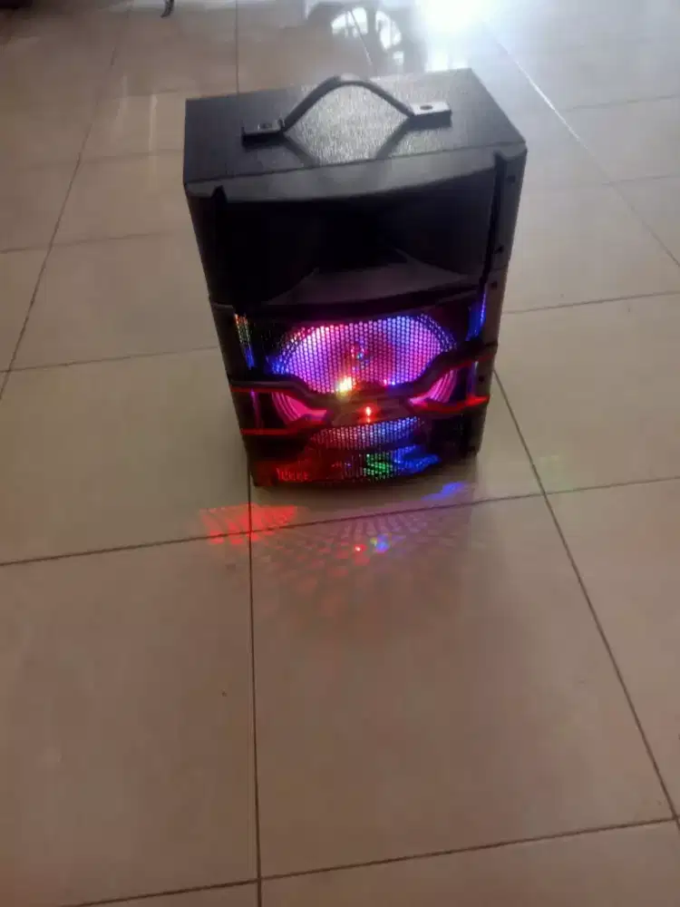 Spiker karoke gmc tekiro 779c bass mantap bisa TT ya