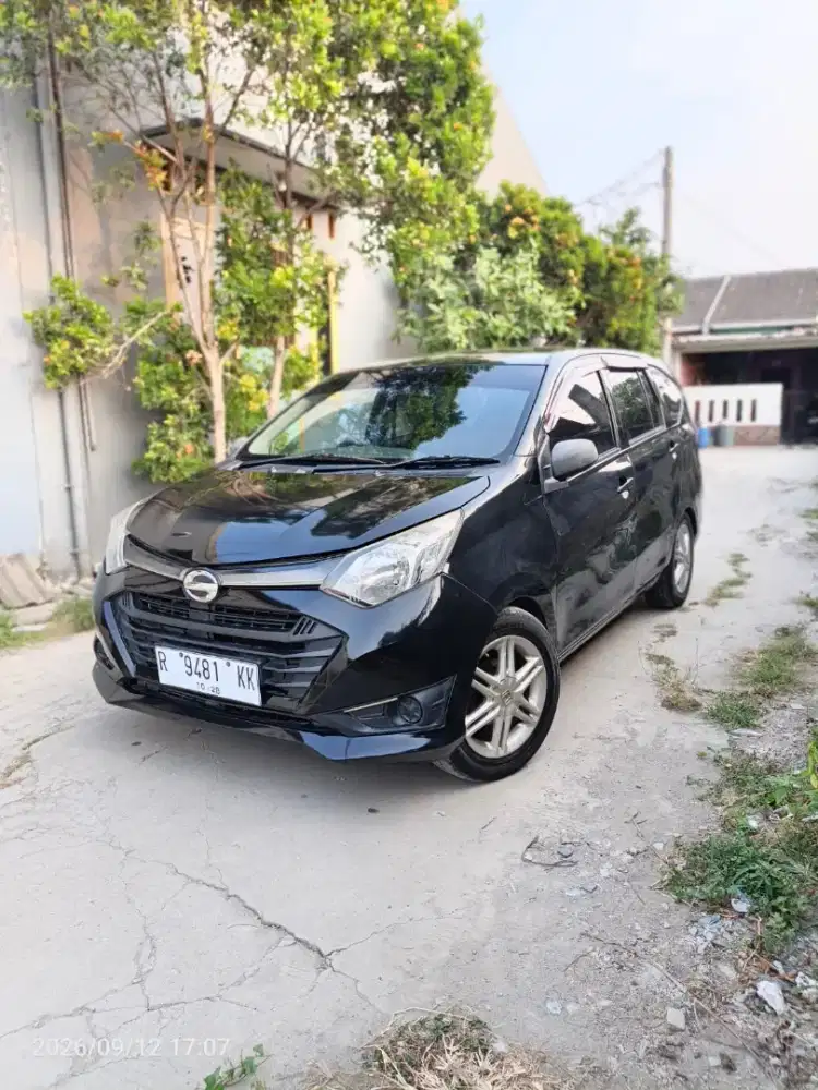 Daihatsu Sigra D 2018