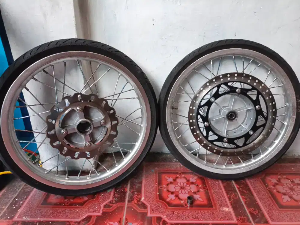 Velg jari jari kawasaki ninja.