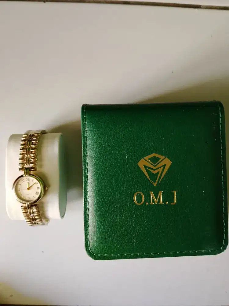 Jam tangan wanita OMJ G083