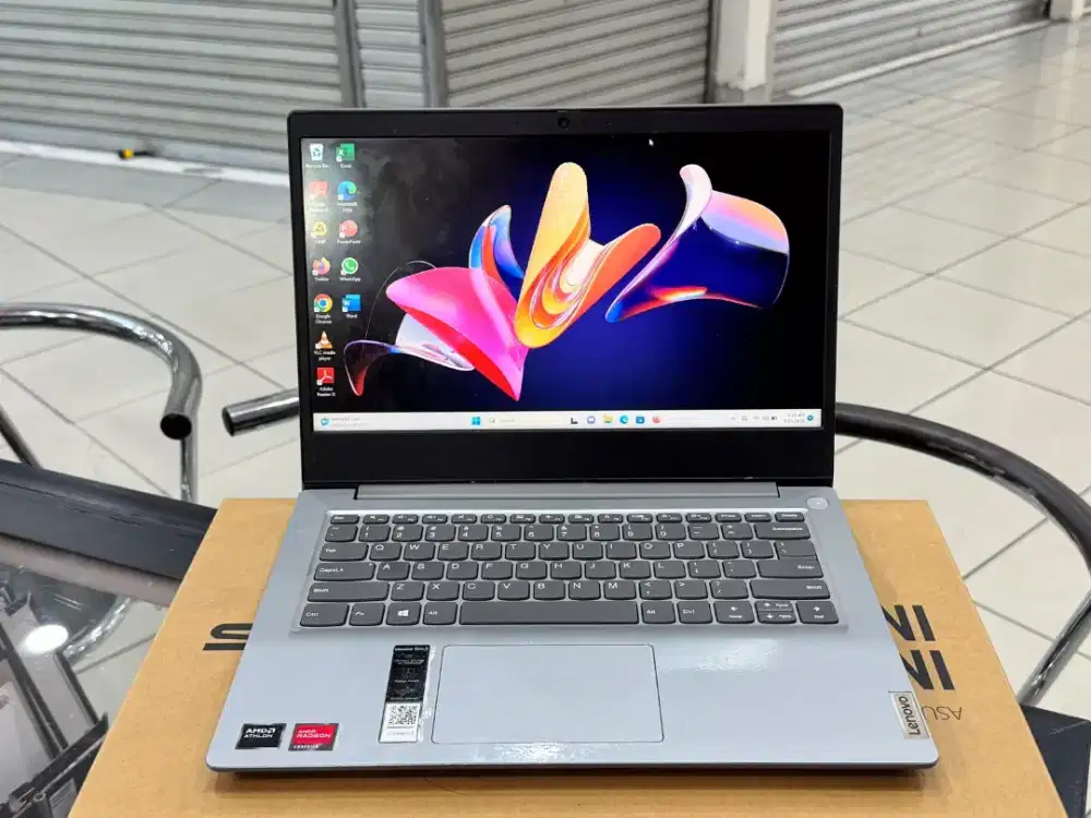 Lenovo ideaped slim 3 81Wo