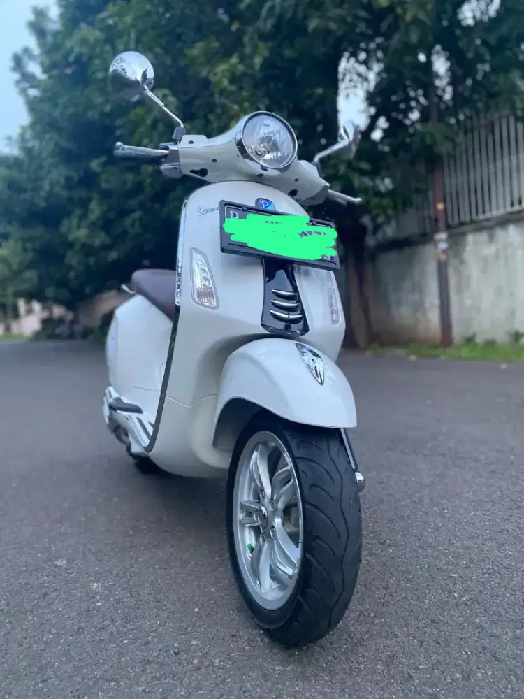 Vespa Piagio primavera 2018 iget