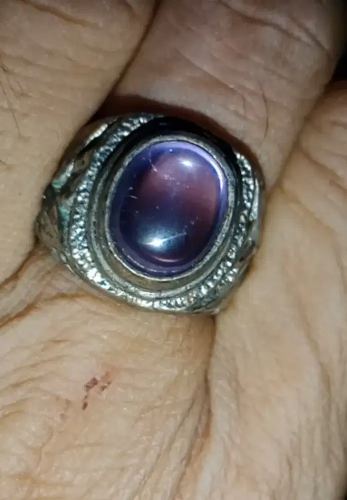 Natural Purple Sapphire Star Ceylon Srilangka