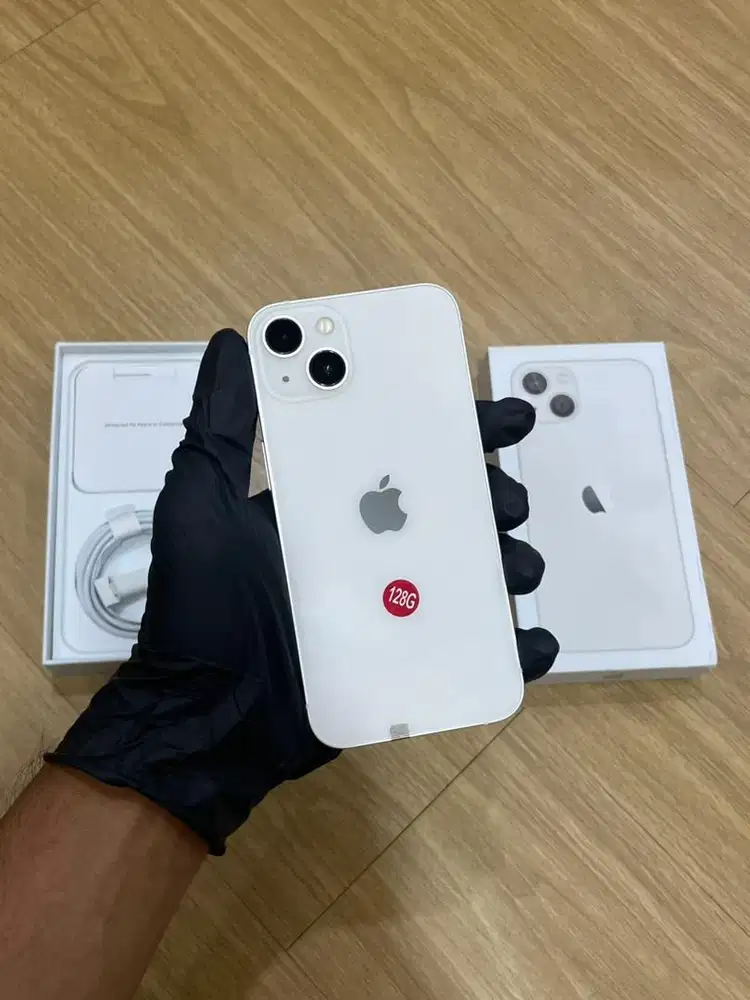 iPhone 13 128Gb inter fs like new